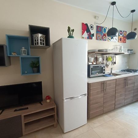 Friends & Family Apartment - Free Parking Car Катания Екстериор снимка