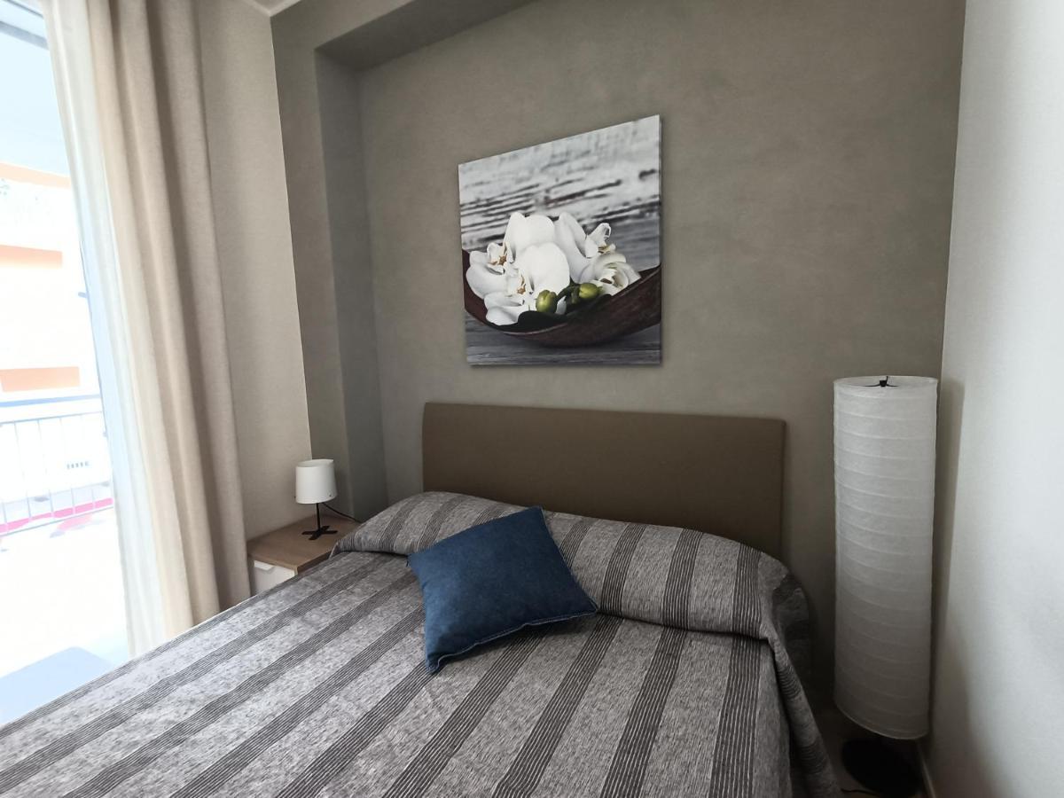 Friends & Family Apartment - Free Parking Car Катания Екстериор снимка