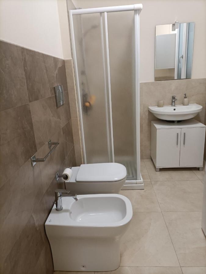 Friends & Family Apartment - Free Parking Car Катания Екстериор снимка